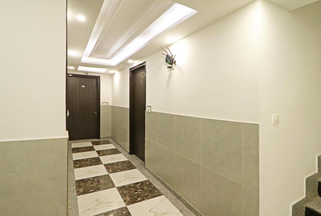 Hotel Almora Near Delhi Airport Nueva Delhi Exterior foto