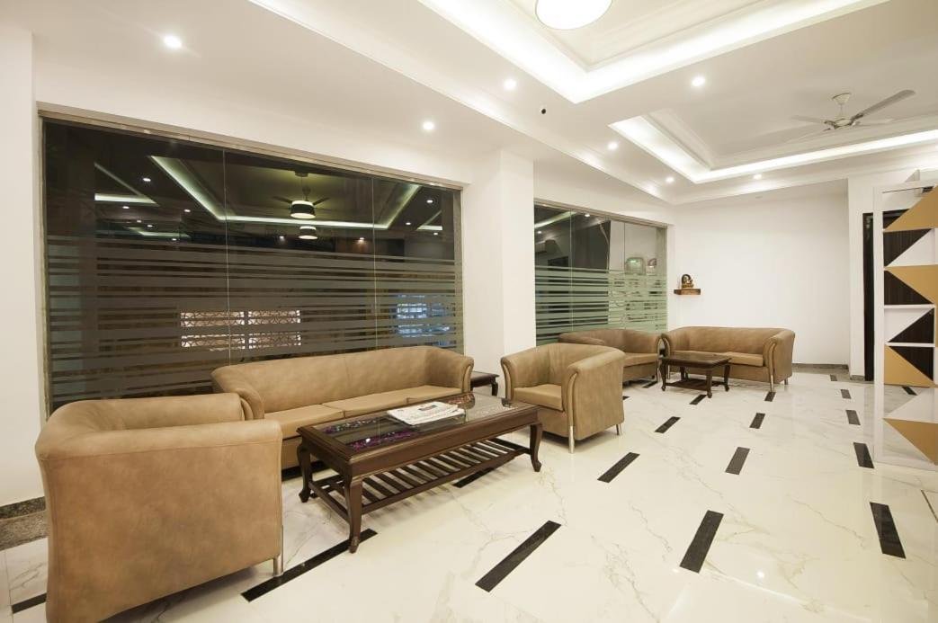 Hotel Almora Near Delhi Airport Nueva Delhi Exterior foto